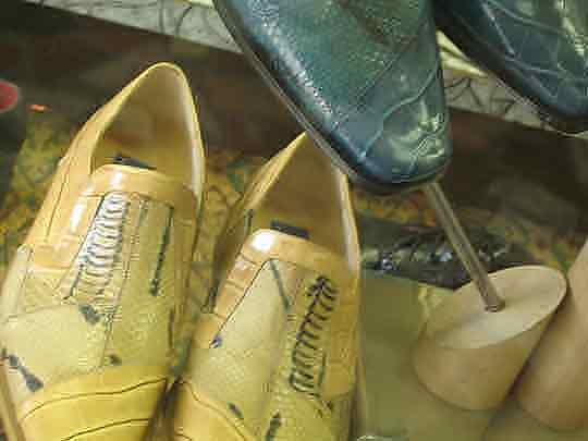 yellow shoes, bessemer, alabama