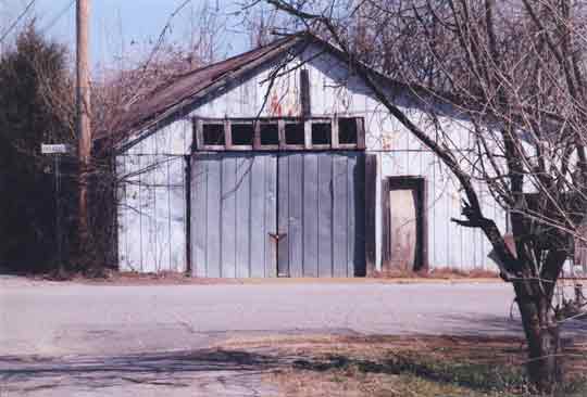 shed, guntersville, alabama